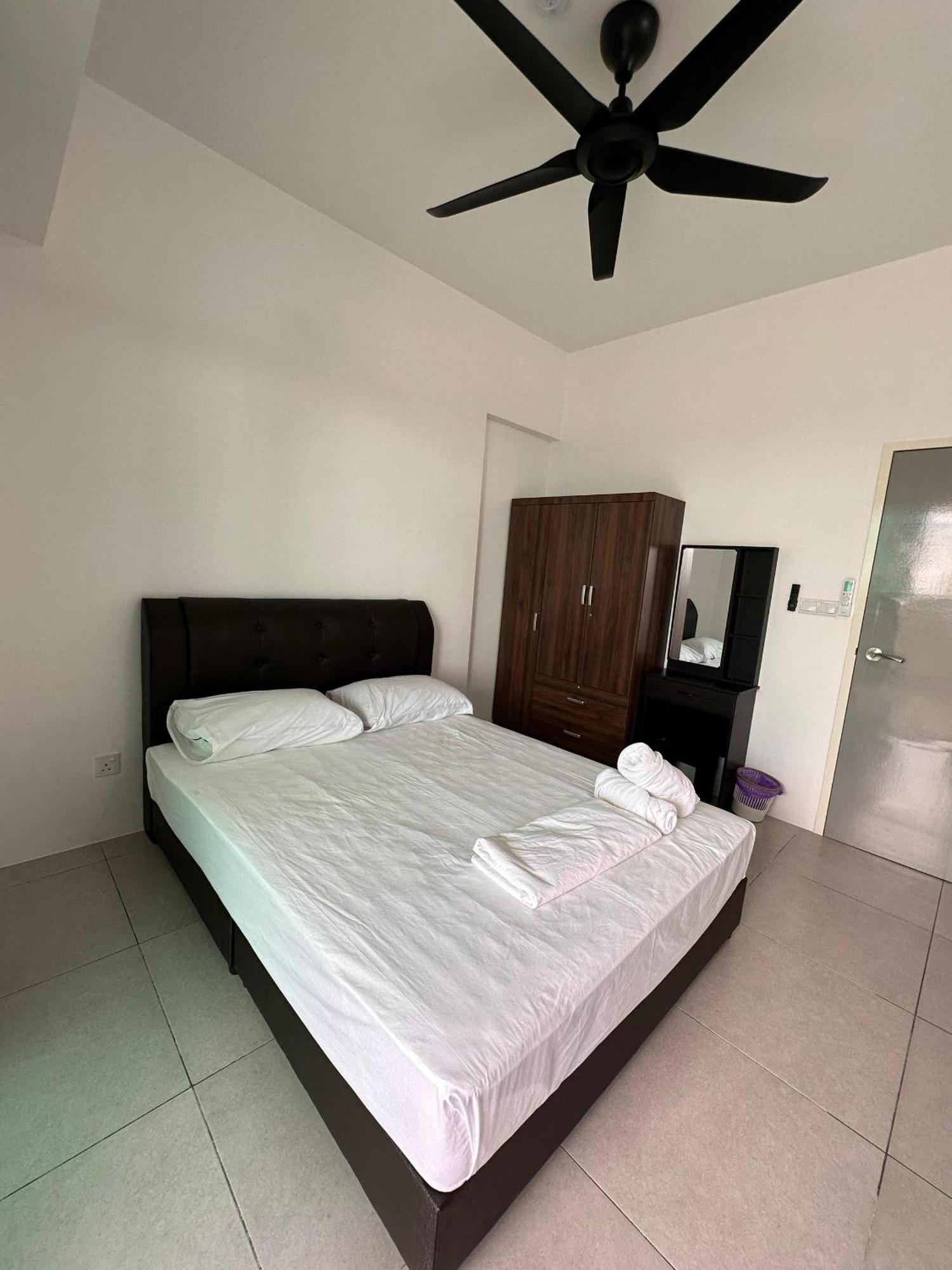 Apartment Sz Legacy At Meritus *