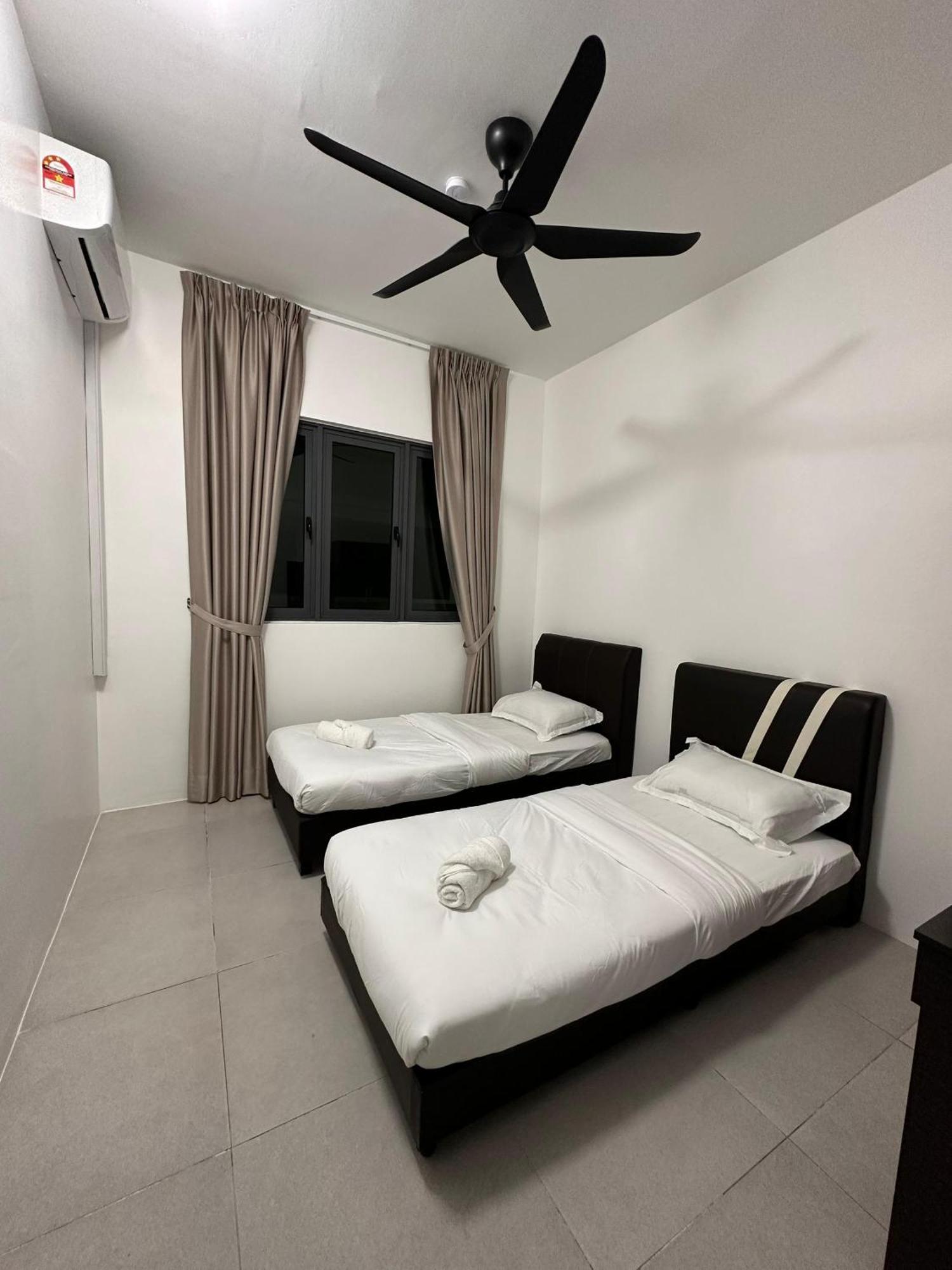 Sz Legacy At Meritus Apartment Perai