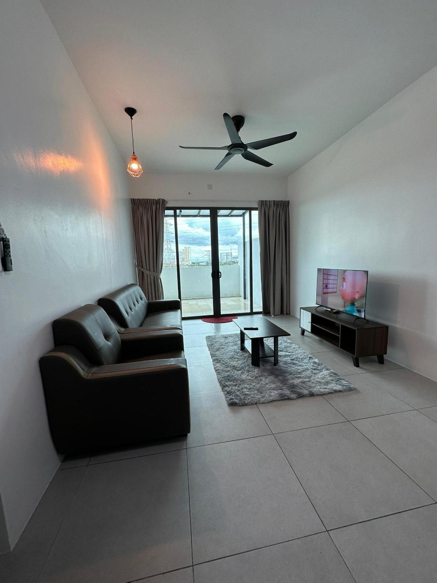Sz Legacy At Meritus Apartment